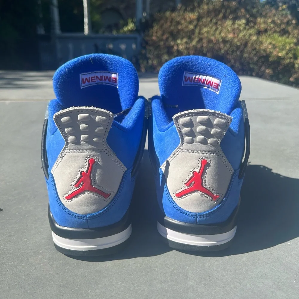 Encore Eminem Jordan 4